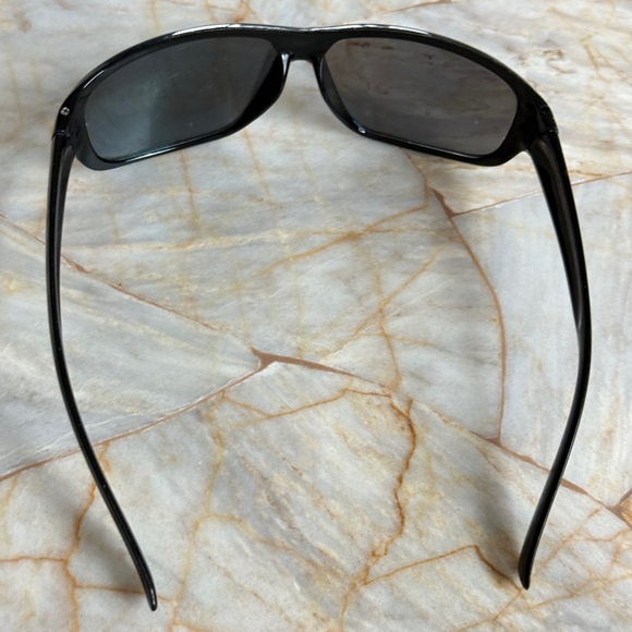 Tory Burch Black Frame Sunglasses with Green Mirrored Lenses main image 13
